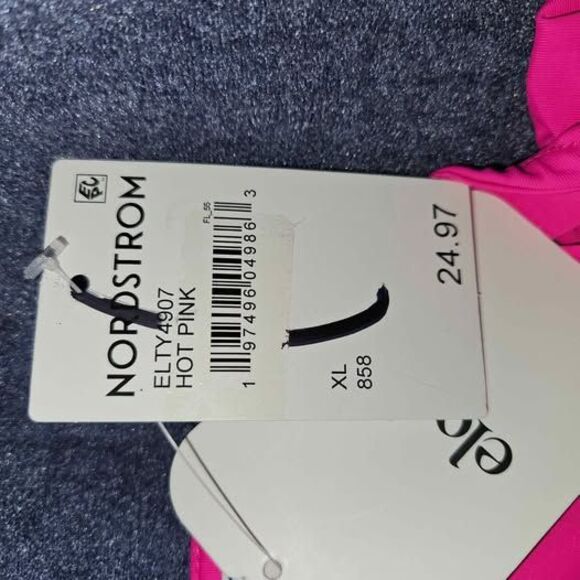 Elodie NWT bright pink bodysuit size XL - Picture 3 of 4